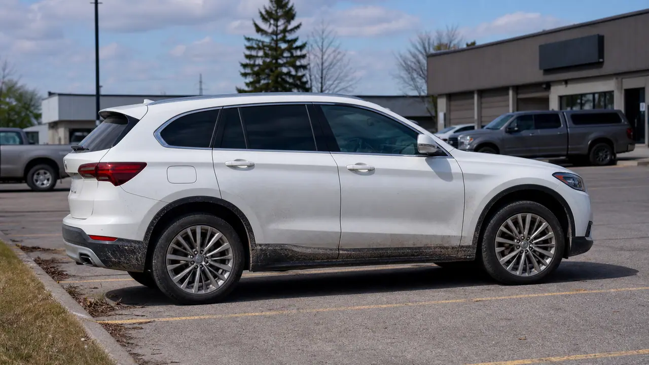 Toronto Towing Scam: SUV Stolen After Fake Repair, Legal Steps